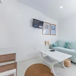 Pepe, Mis Casitas Nyaraló Denia