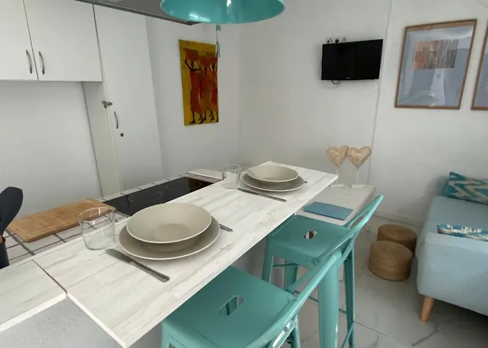 Pepe, Mis Casitas Feriehus *