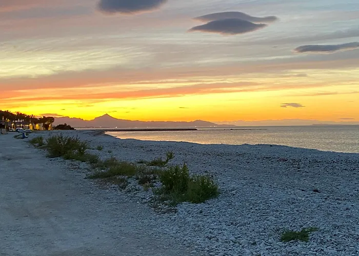 Pepe, Mis Casitas Feriehus *